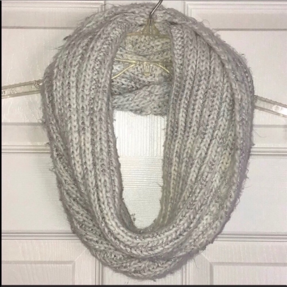 Faded Glory | Ivory/Silver Knit Infinity Scarf